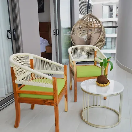 Luxury 2-bedroom With Breathtaking Ocean Views Apartamento *